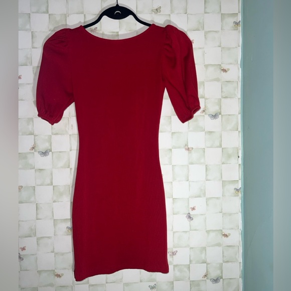 Aritzia Sunday Best RED Dress! - Picture 3 of 5